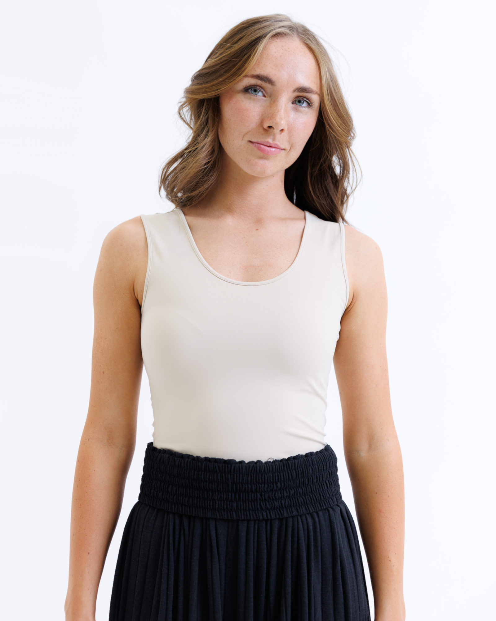 Contour Tank